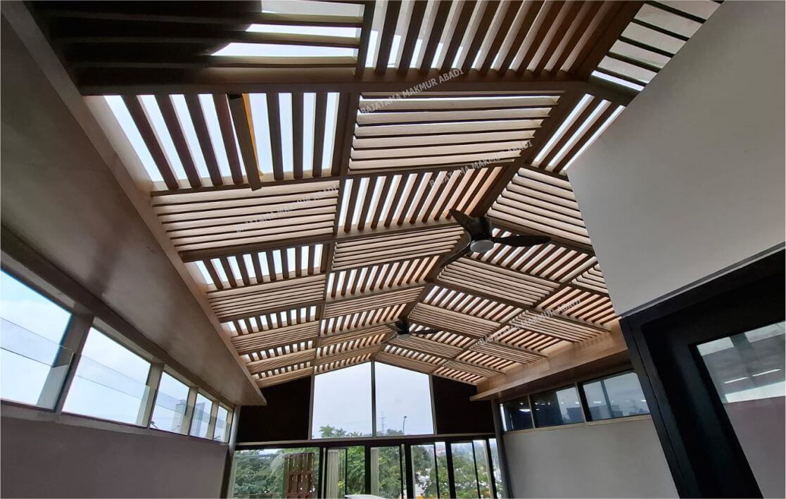 kanopi kaca tempered & kayu